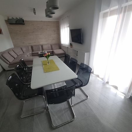 Apartman Bura 珀塞达耶 客房 照片