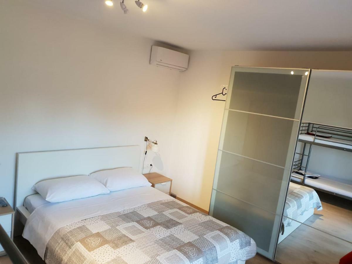 Apartman Bura 珀塞达耶 外观 照片